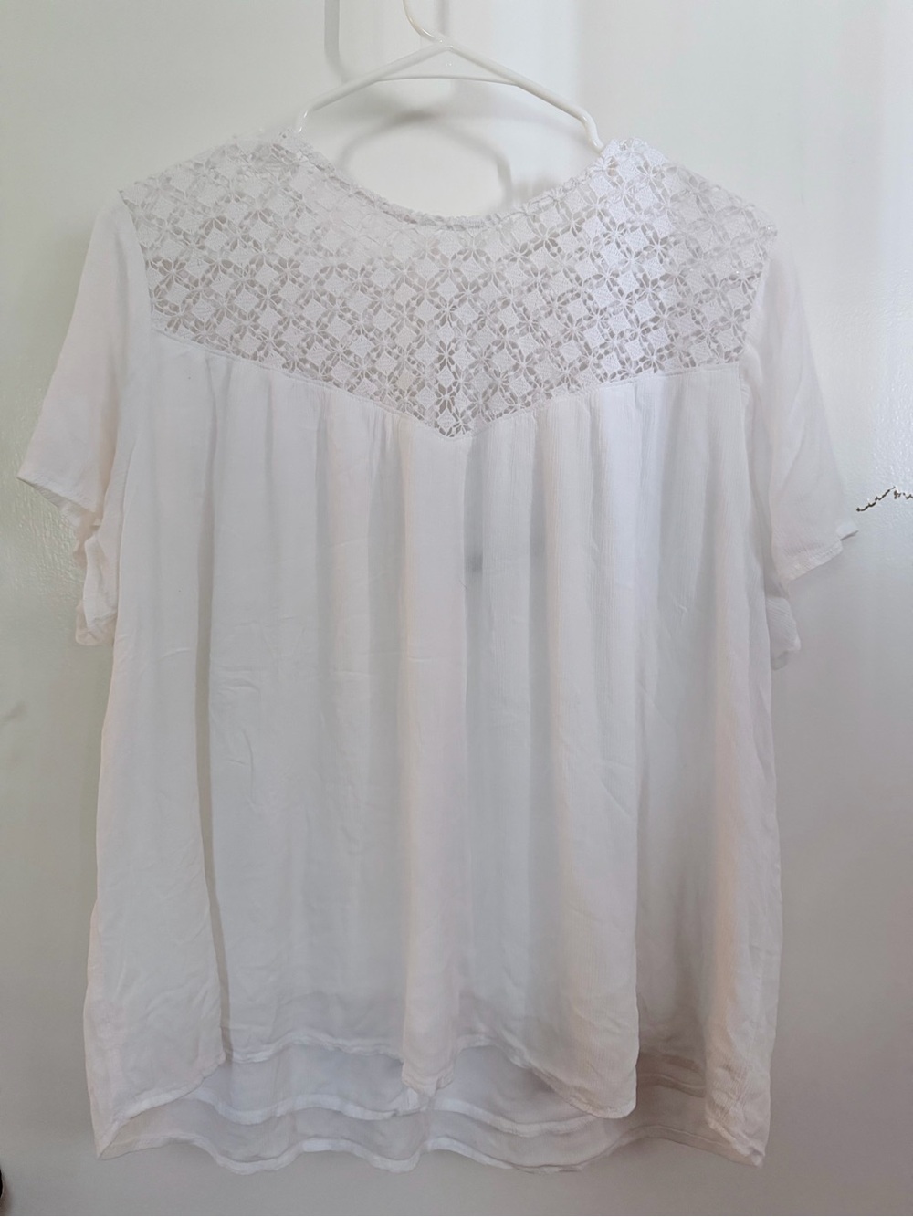 Abercrombie & Fitch White Lace Yoke Short Sleeve Blouse